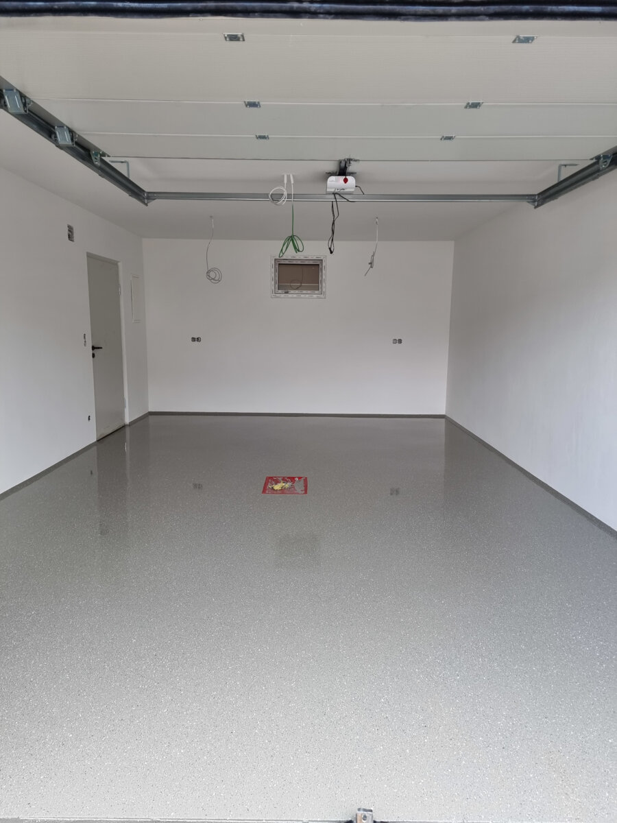 Epoxidharzböden für Werkstätten von EPOXYFLOOR Design